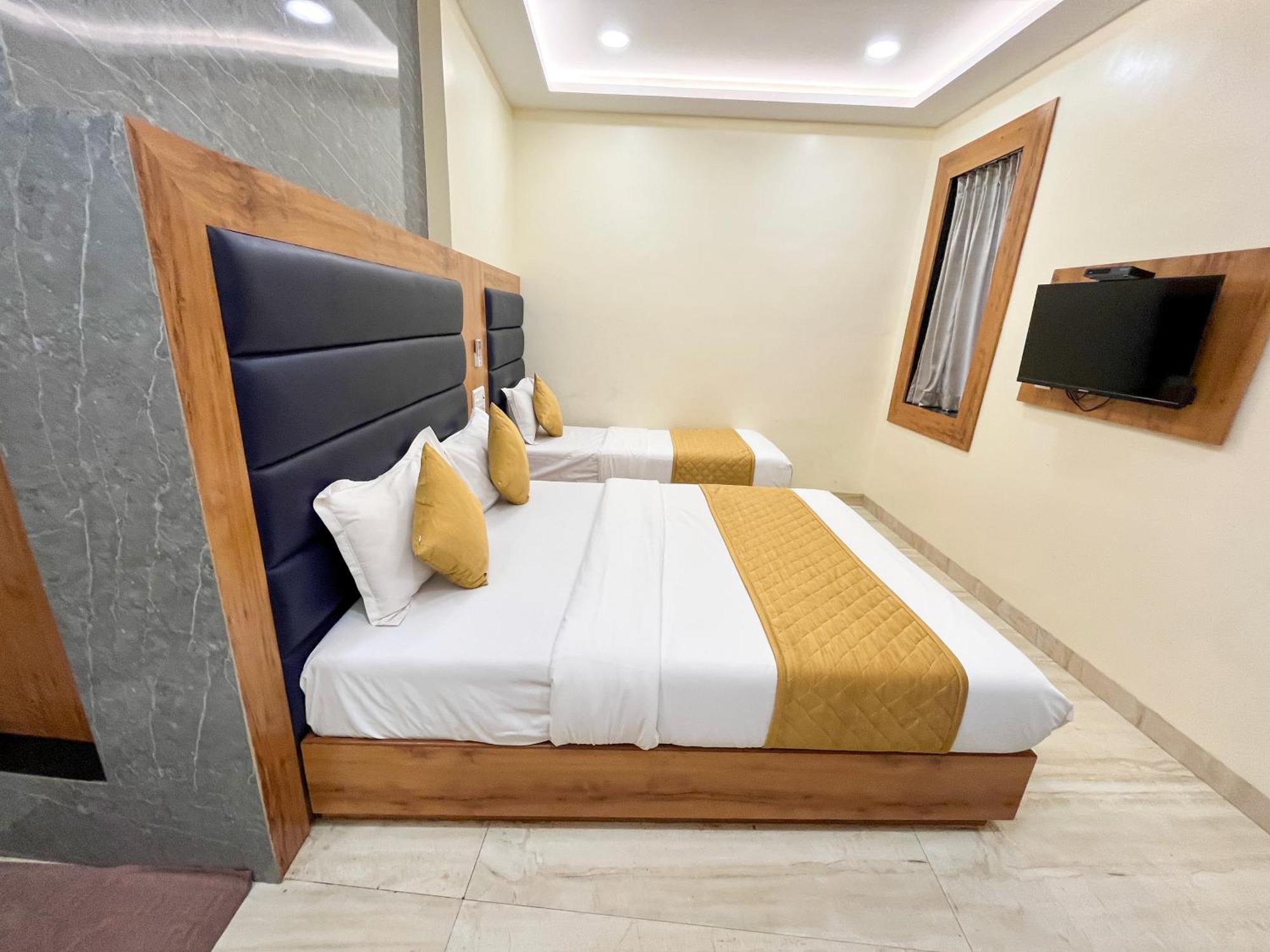 Hotel National - Grant Road Mumbai Bagian luar foto