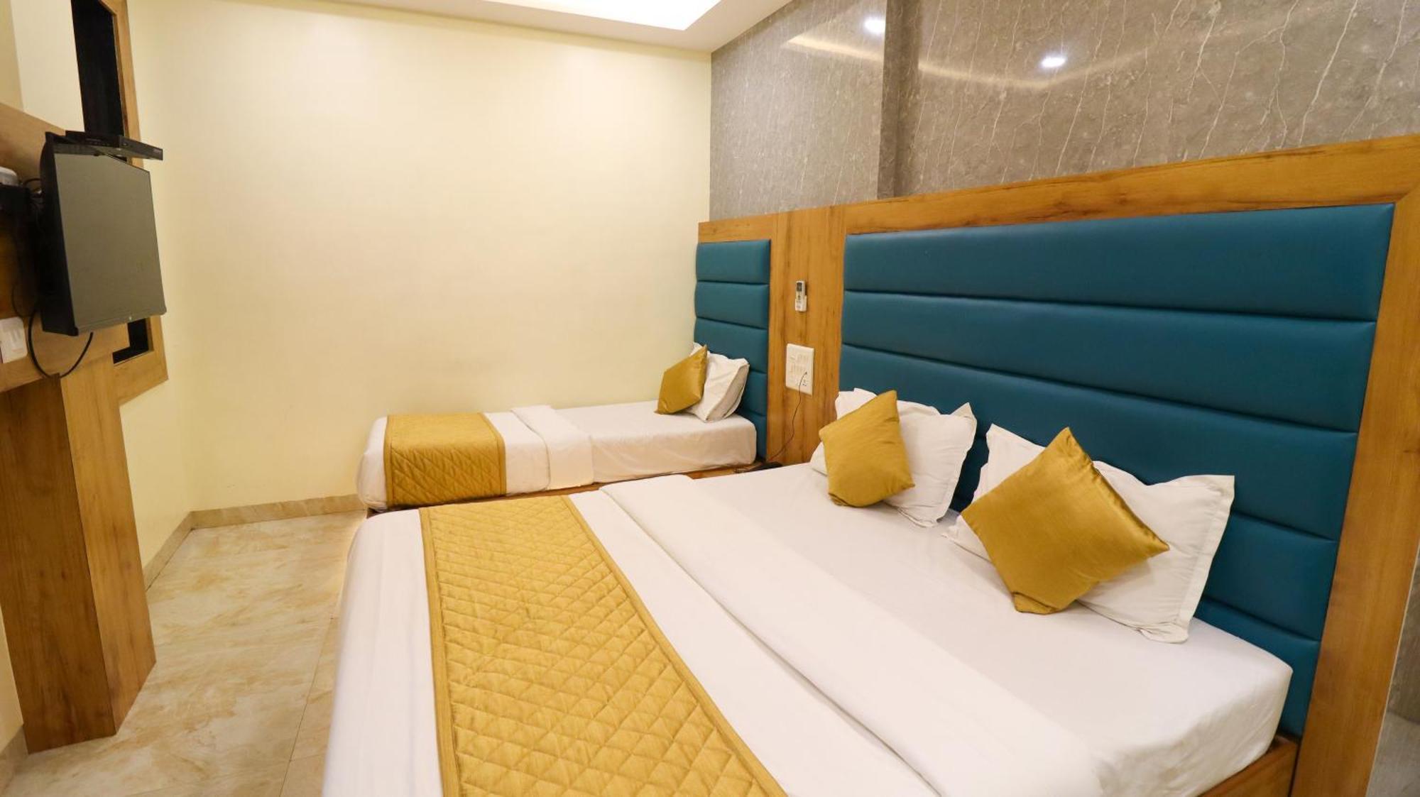 Hotel National - Grant Road Mumbai Bagian luar foto