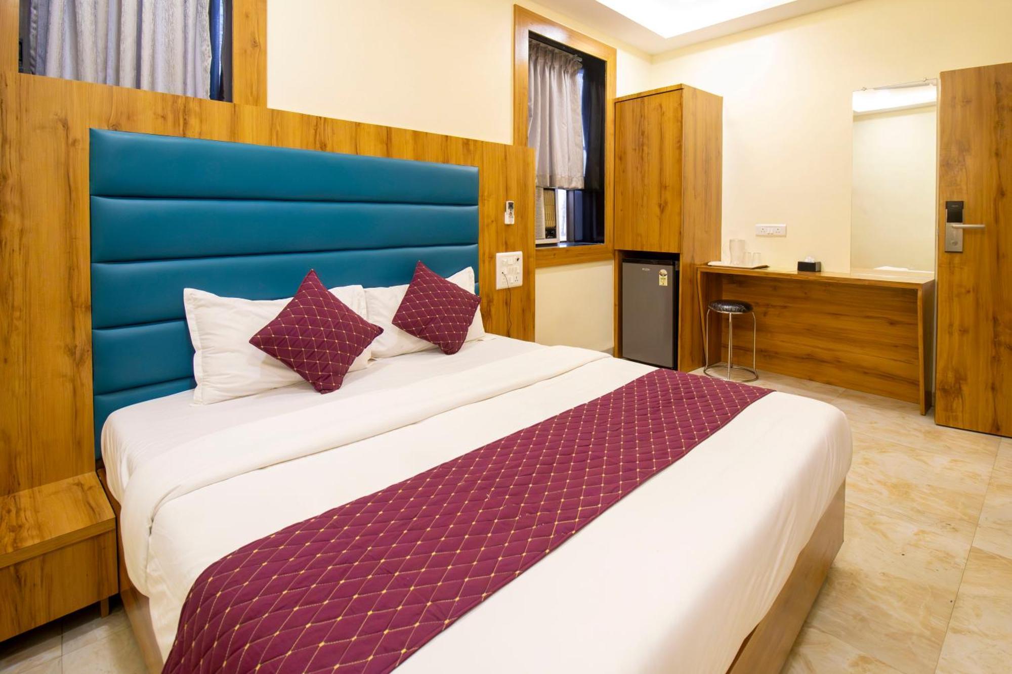 Hotel National - Grant Road Mumbai Bagian luar foto
