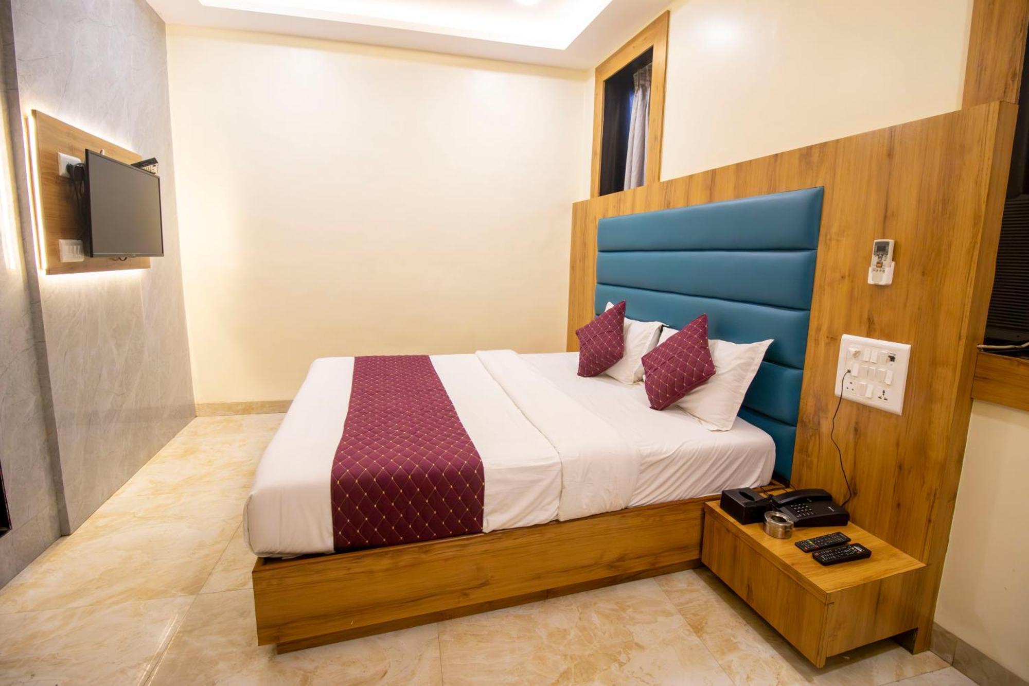 Hotel National - Grant Road Mumbai Bagian luar foto